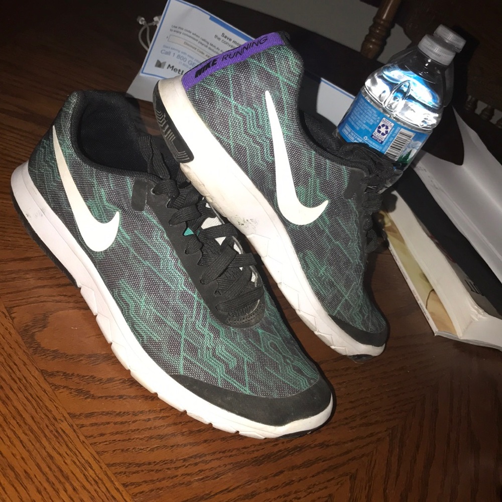 Nike shoes